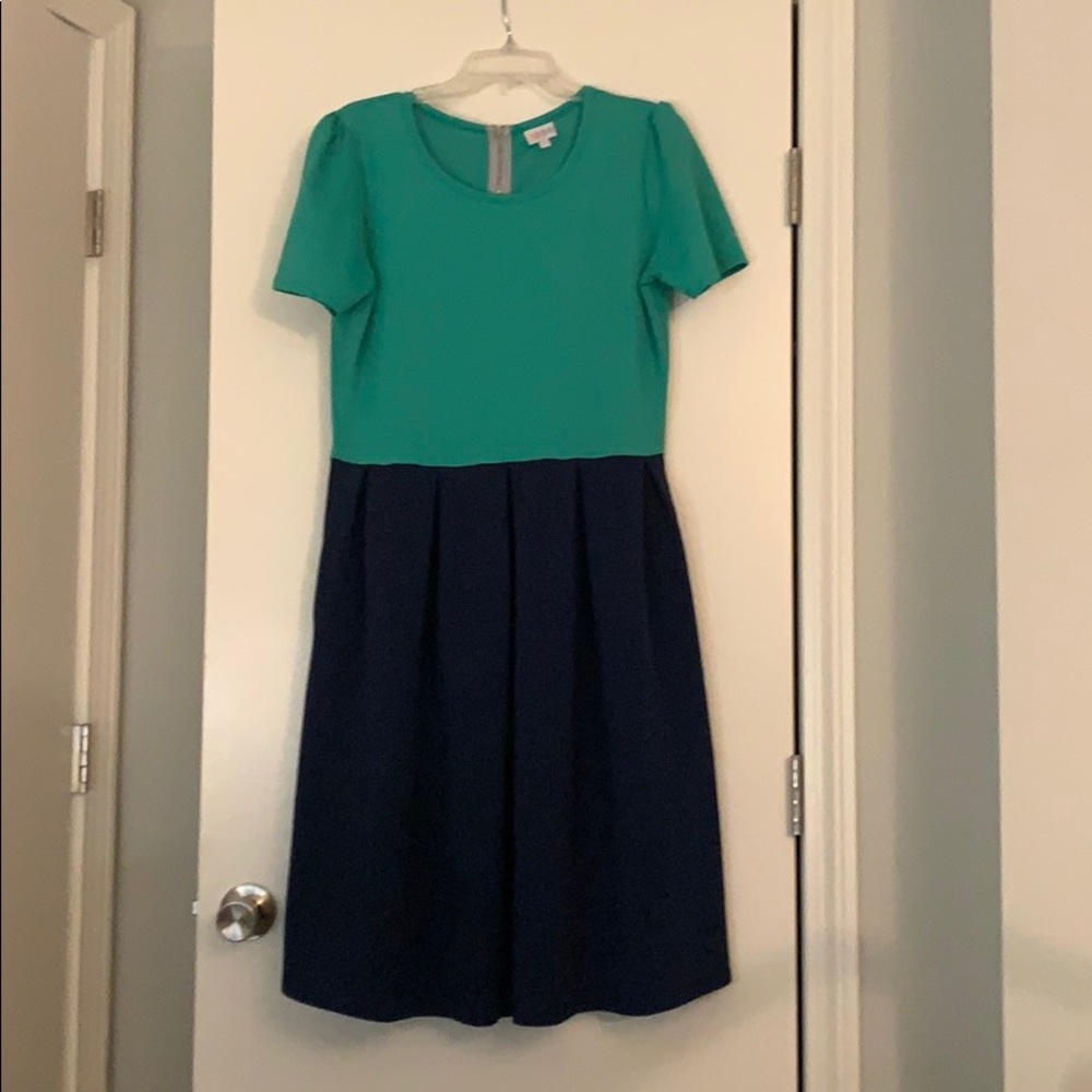 Like New Lularoe Amelia Dress